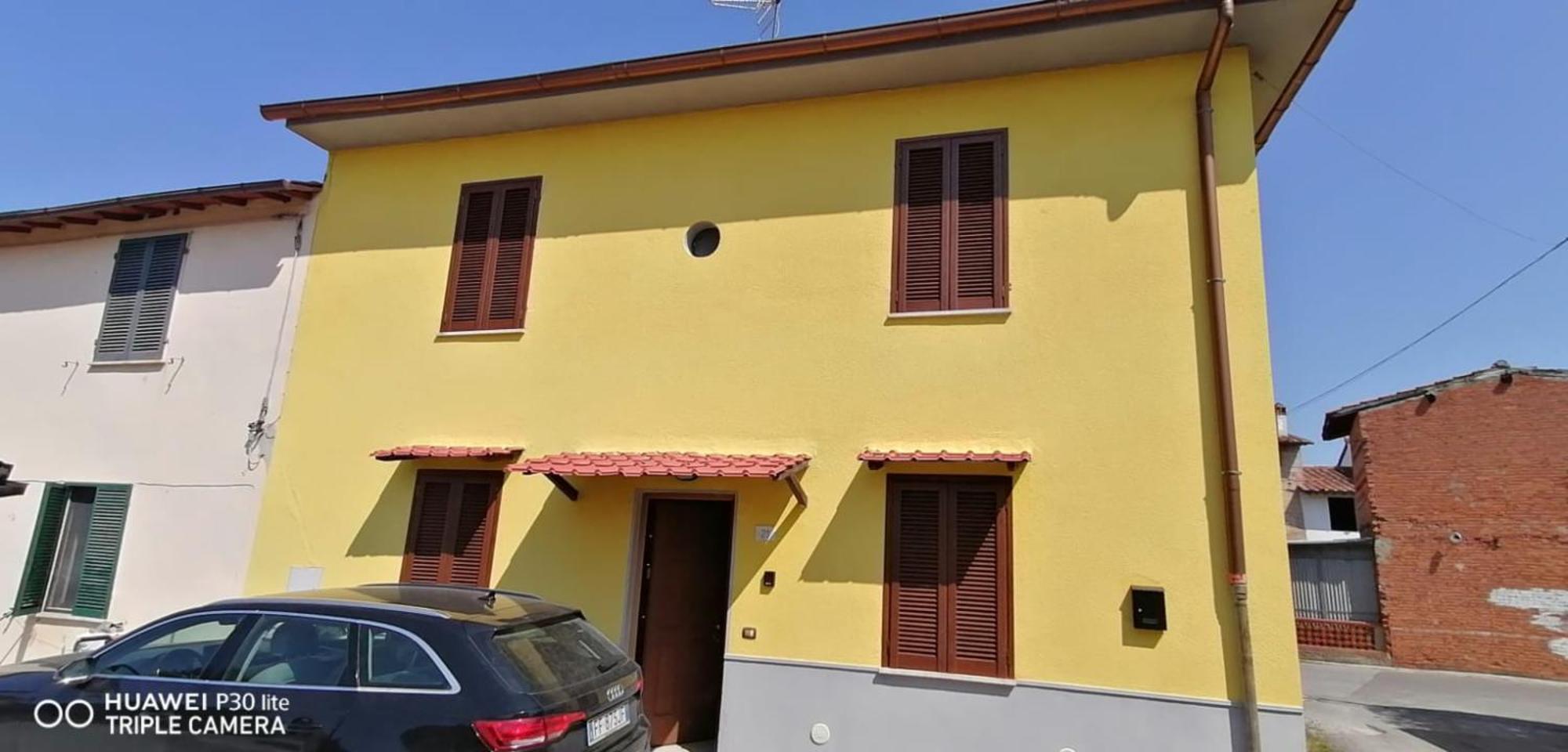 Enza'S Petite Maison Santa Croce sull' Arno Luaran gambar